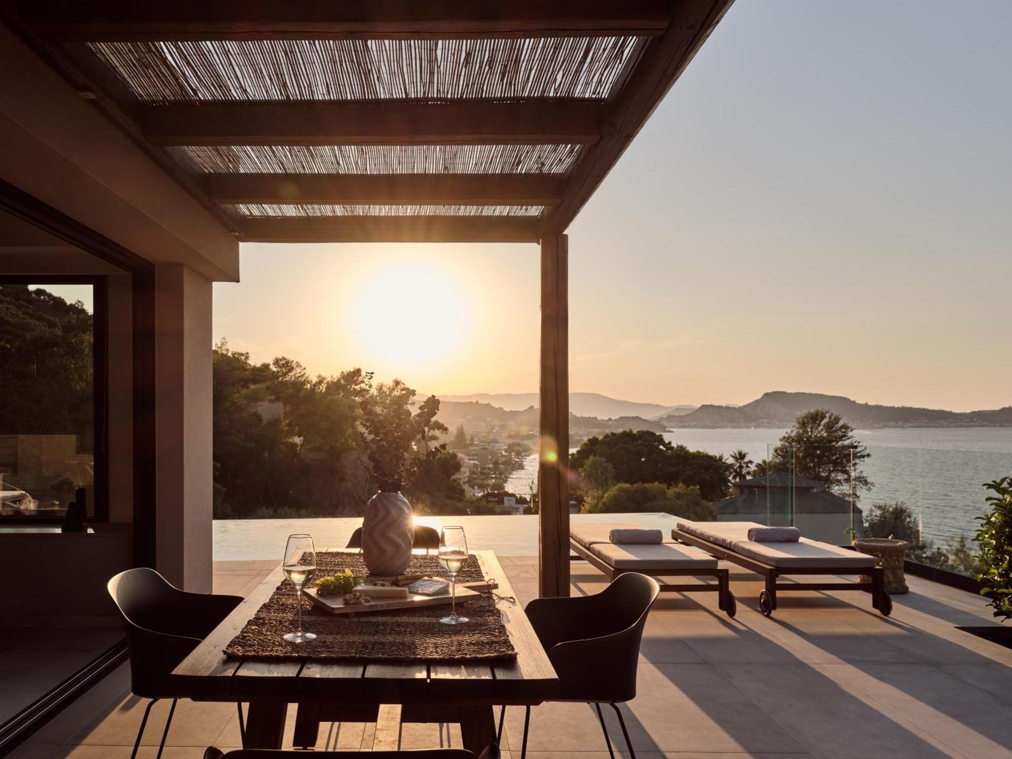 Ananta Blue Residence Argassi Exterior photo